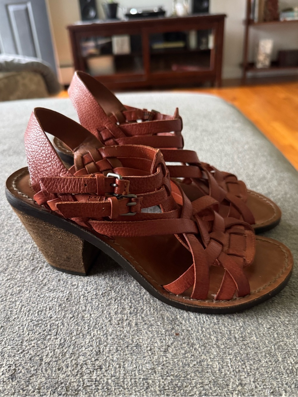 Lucky Brand Women's Brown Strappy Leather Block Heel Sandals
